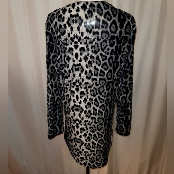 Cardigan - Picture 4 of 11